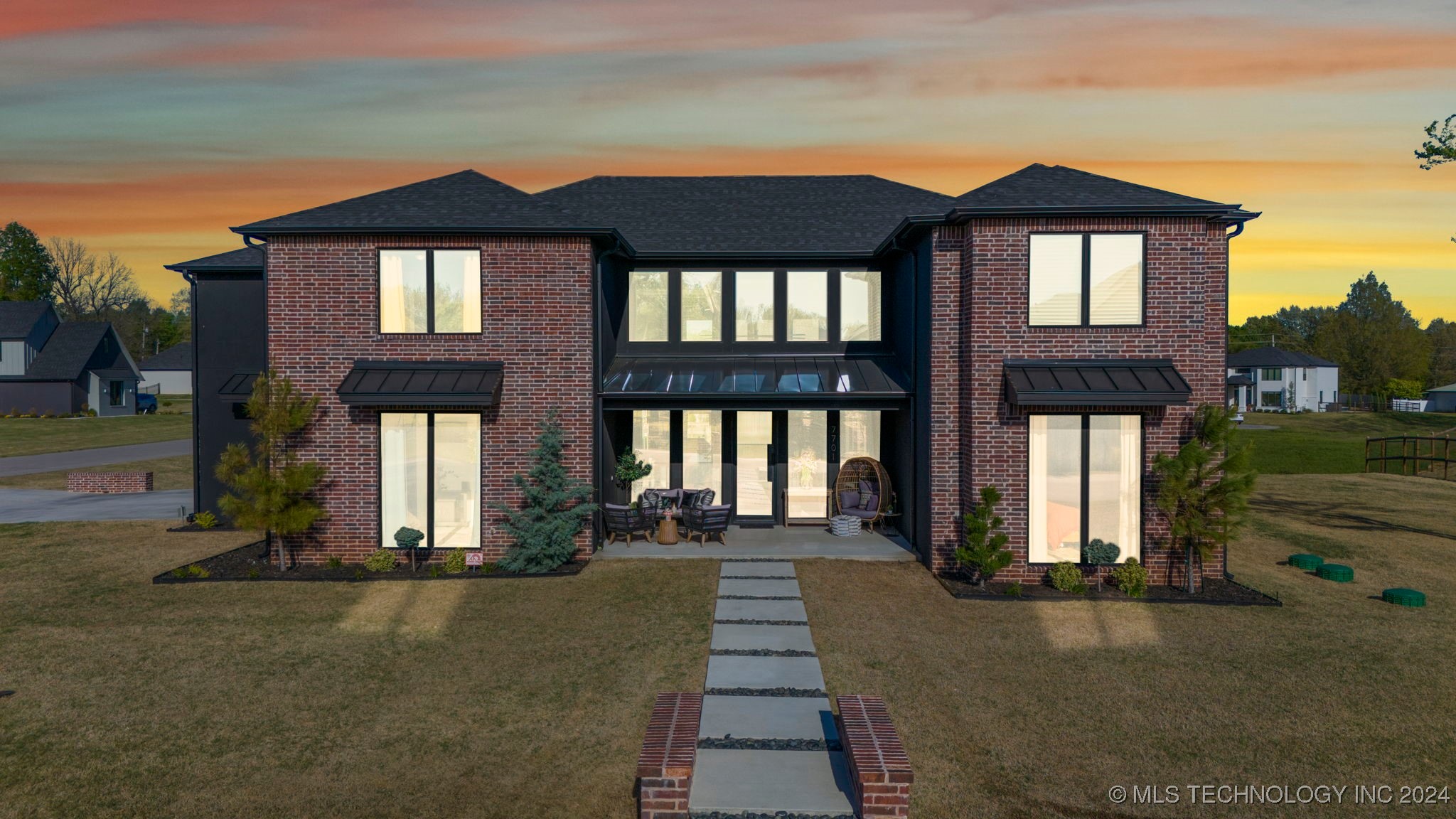 View Broken Arrow, OK 74011 house