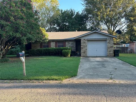 3609 Dawna Durant OK 74701