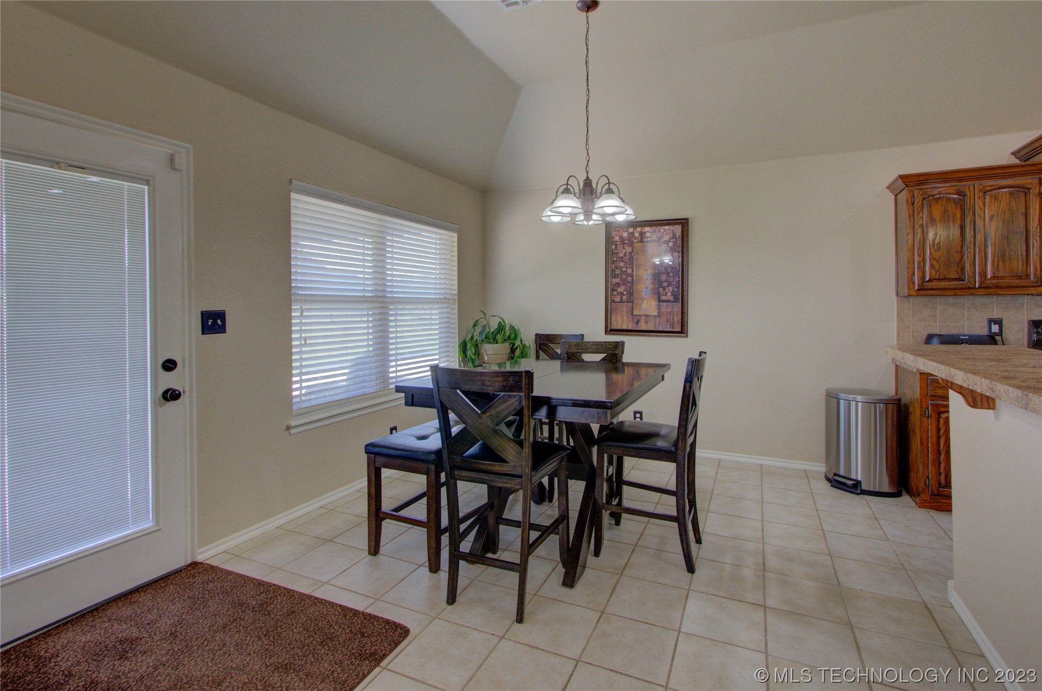 Photo 10 of 32 of 10279 S 258th EastAvenue house