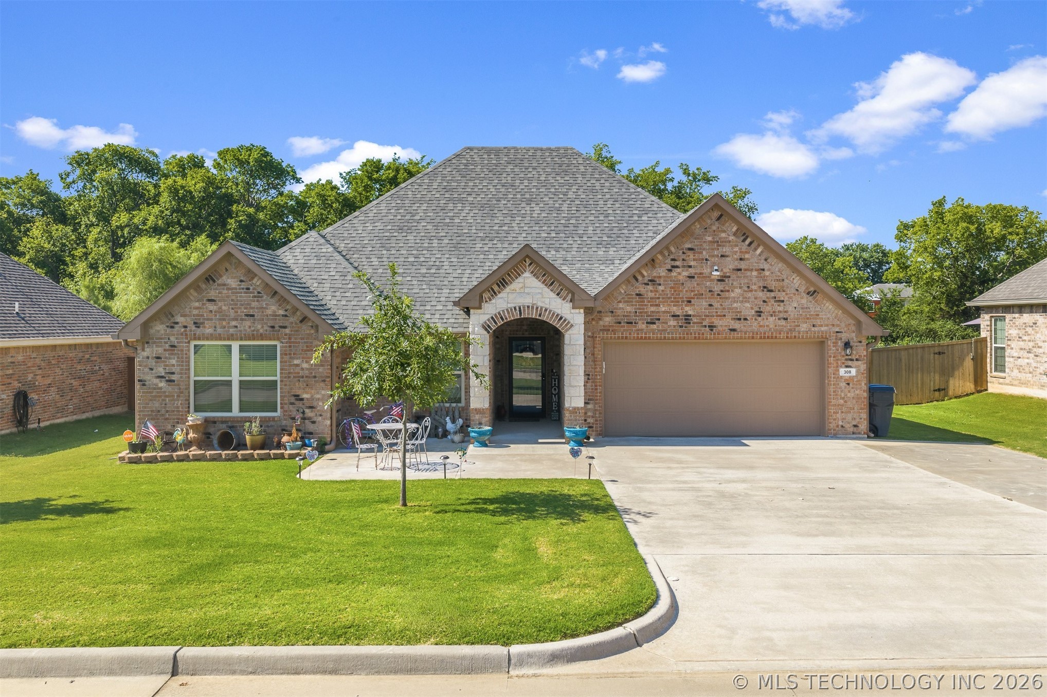 Photo 1 of 36 — 308 Hidden, Ardmore, OK 73401