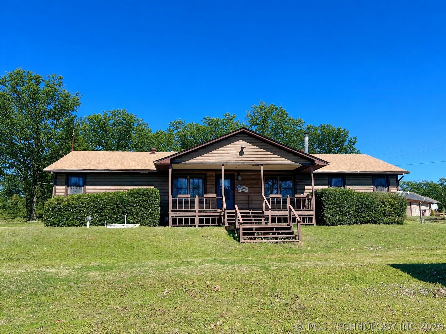 Photo 1 of 48 — 589 Mohawk Drive, Eufaula, OK 74432
