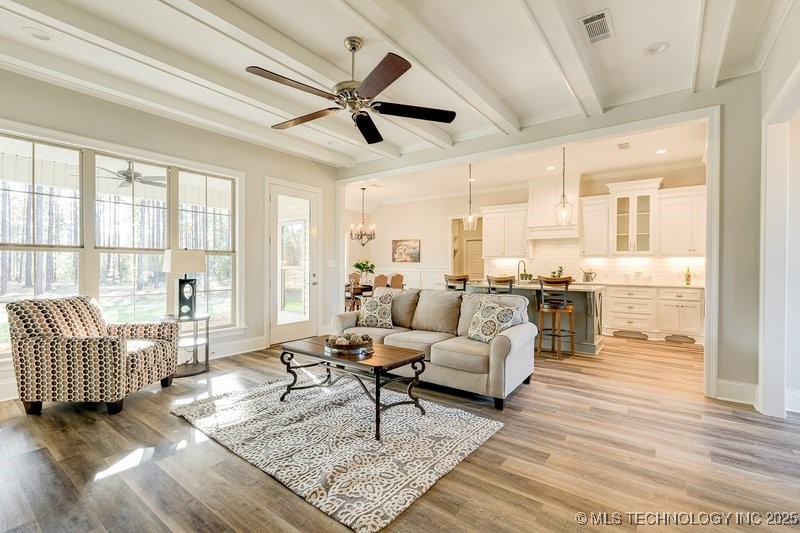 001 White Oak