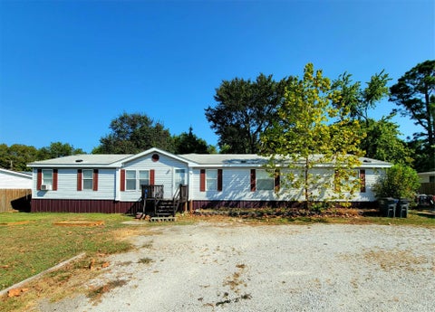 Photo of 302 E Schley Street, Vian, OK 74962 (MLS # 2634535)