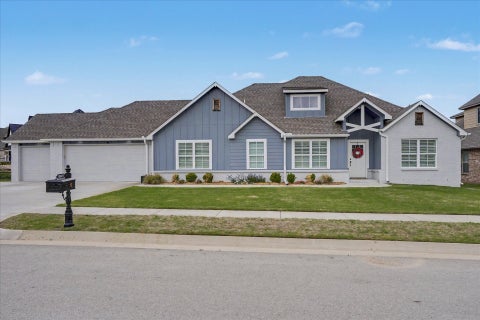 Photo of 18977 E Ridgeline Road, Catoosa, OK 74015 (MLS # 2637935)