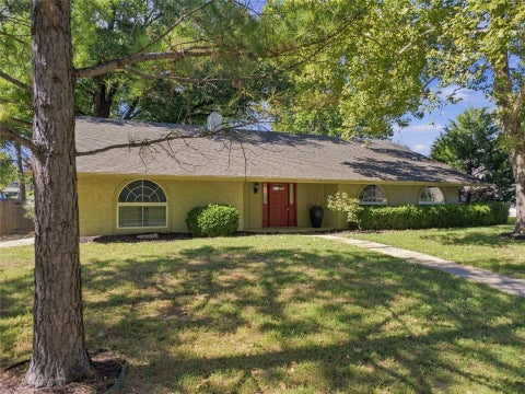 Photo of 8130 S Florence Place, Tulsa, OK 74137 (MLS # 2636884)