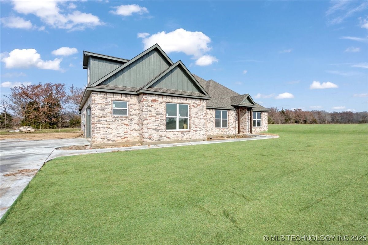 280 Sunset Way