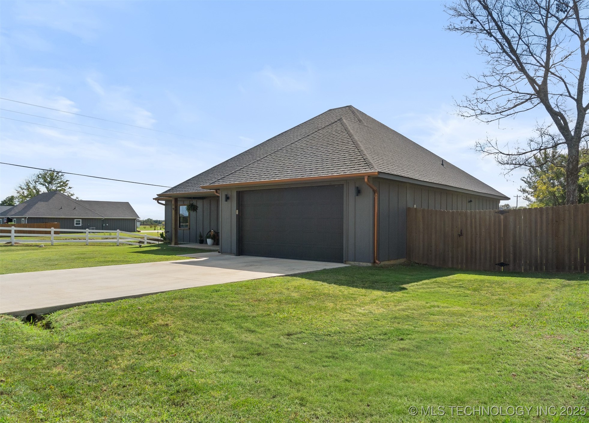 19 Sawyer Lane