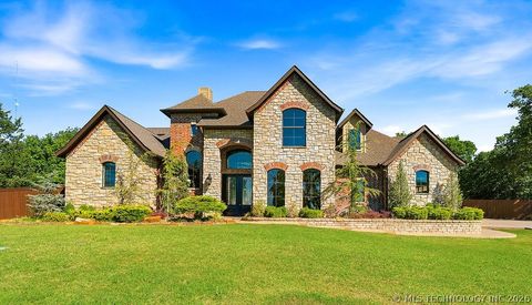 Photo of 12435 County Road 3593 Circle, Ada, OK 74820 (MLS # 2616634)