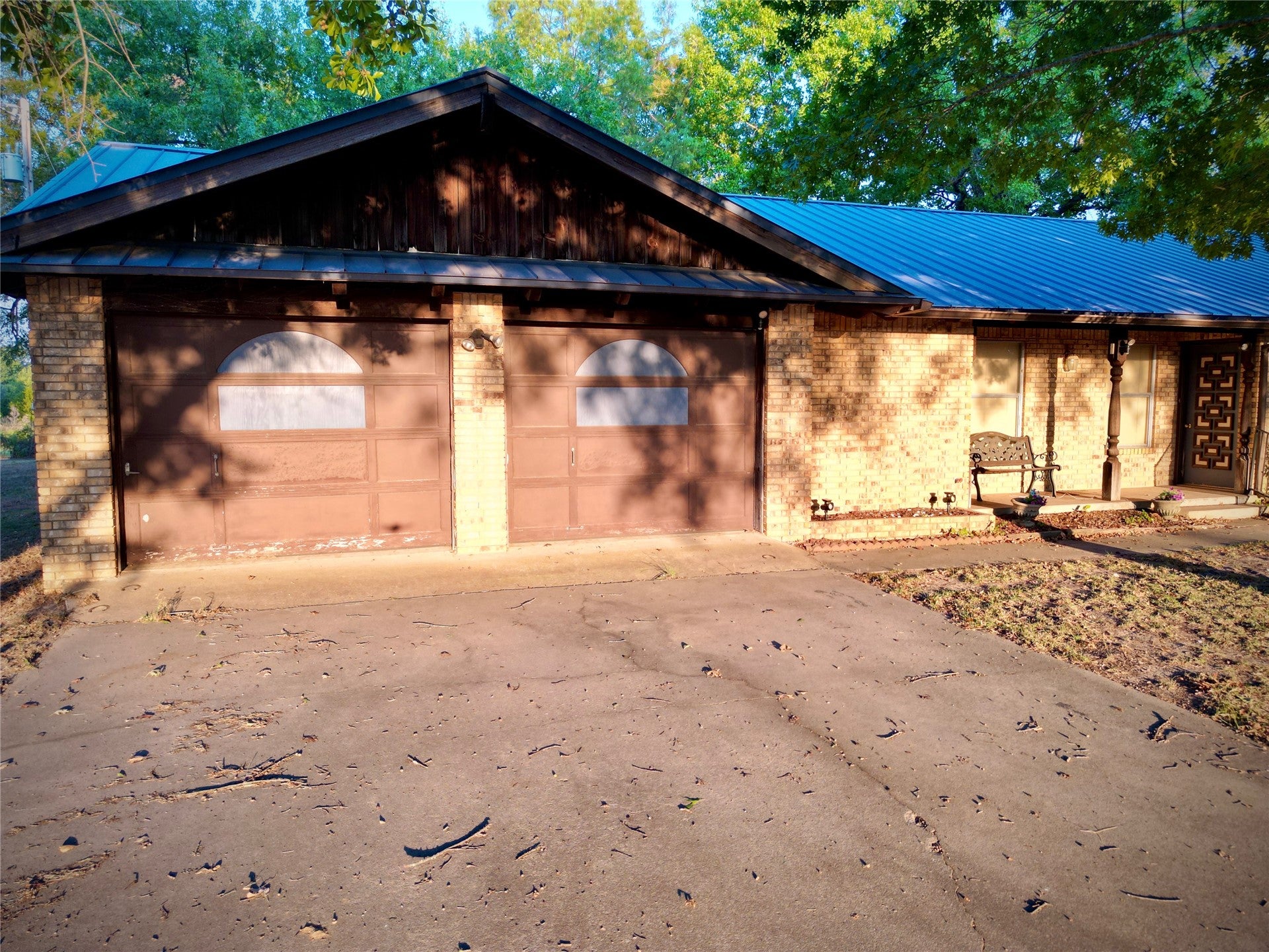 798 W Jefferson Highway W
