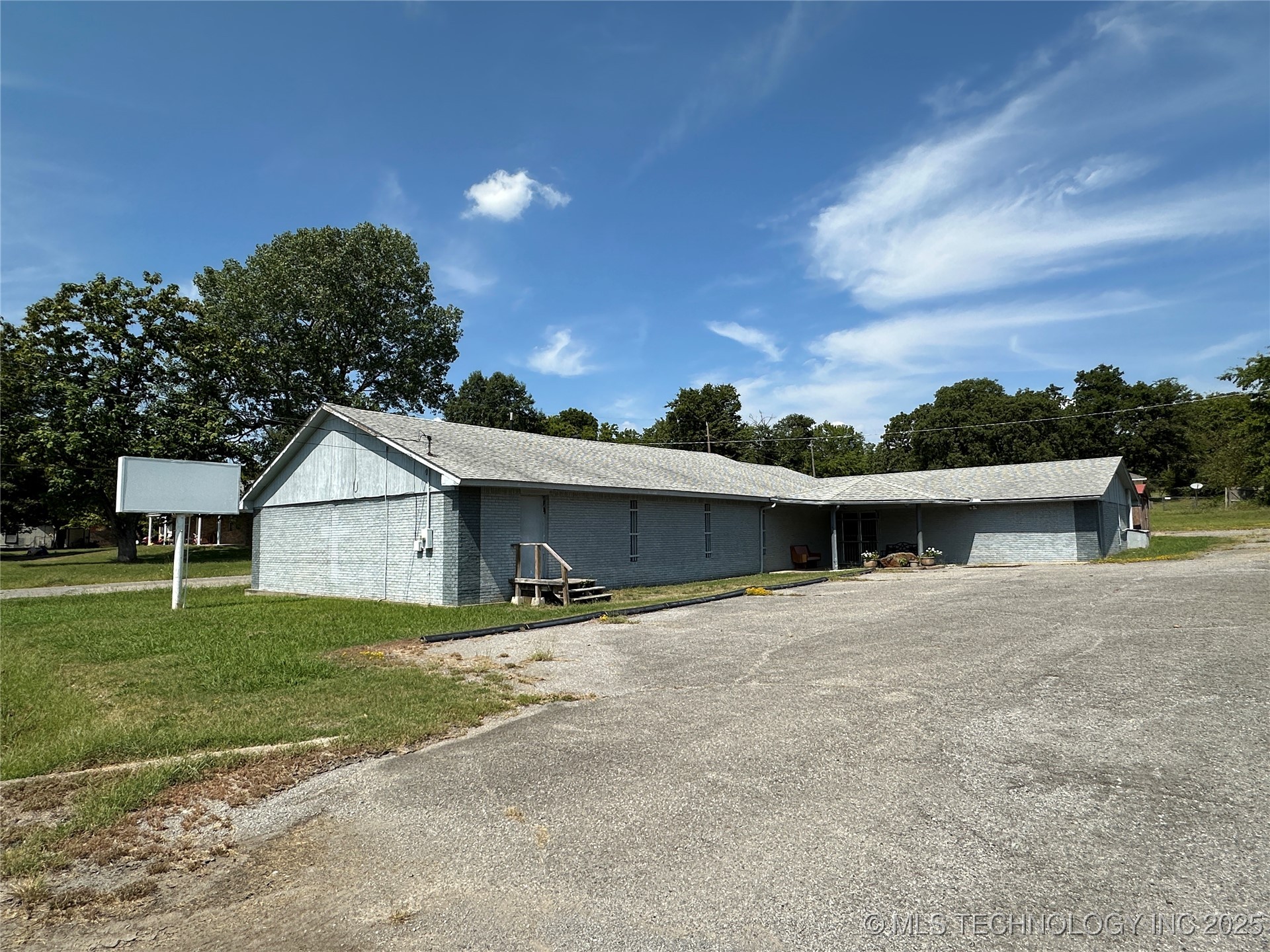 Photo 1 of 18 — 309 W Miami Avenue, McAlester, OK 74501