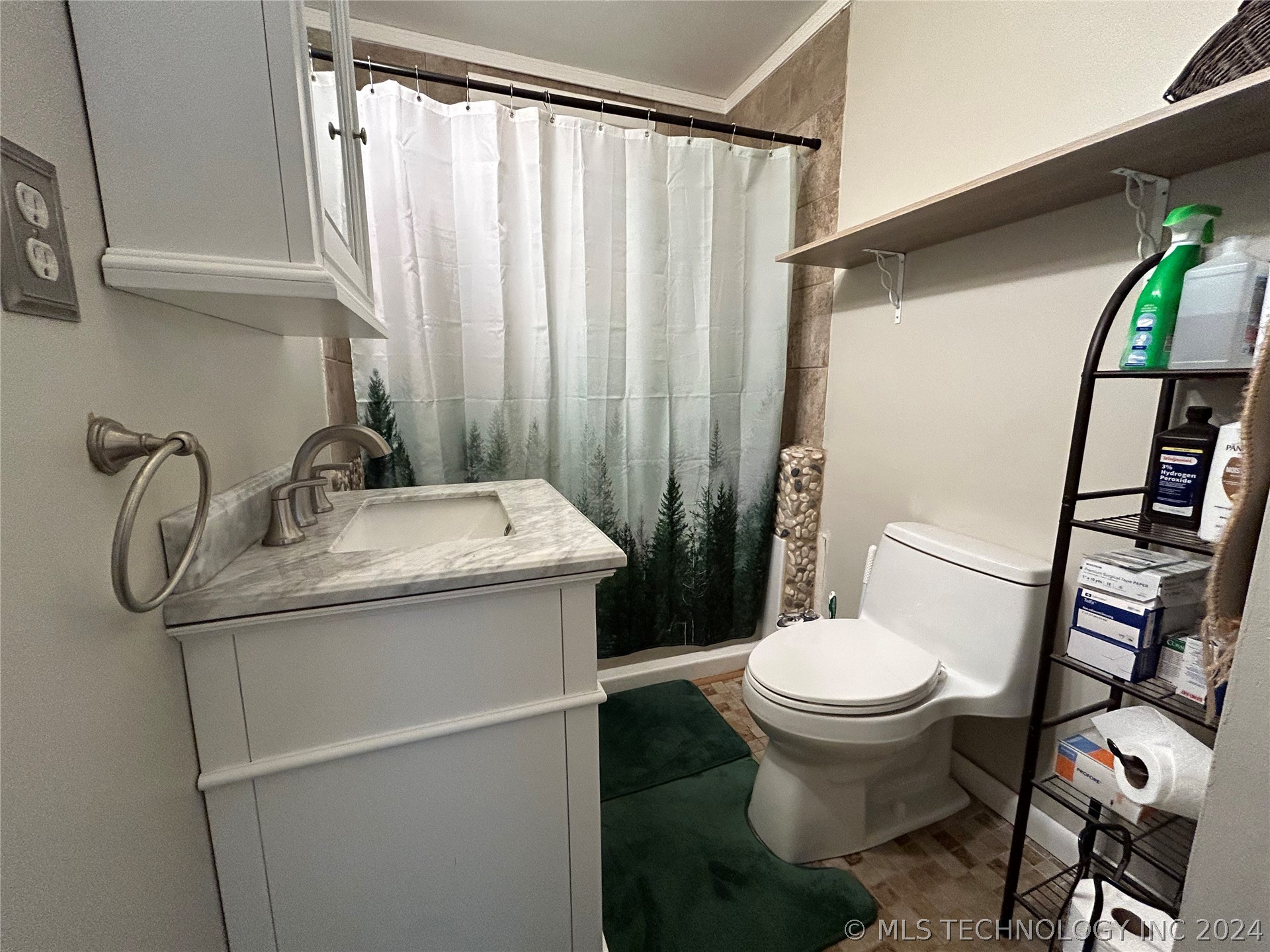 Photo 13 of 33 of 1128 S Atlanta Avenue house