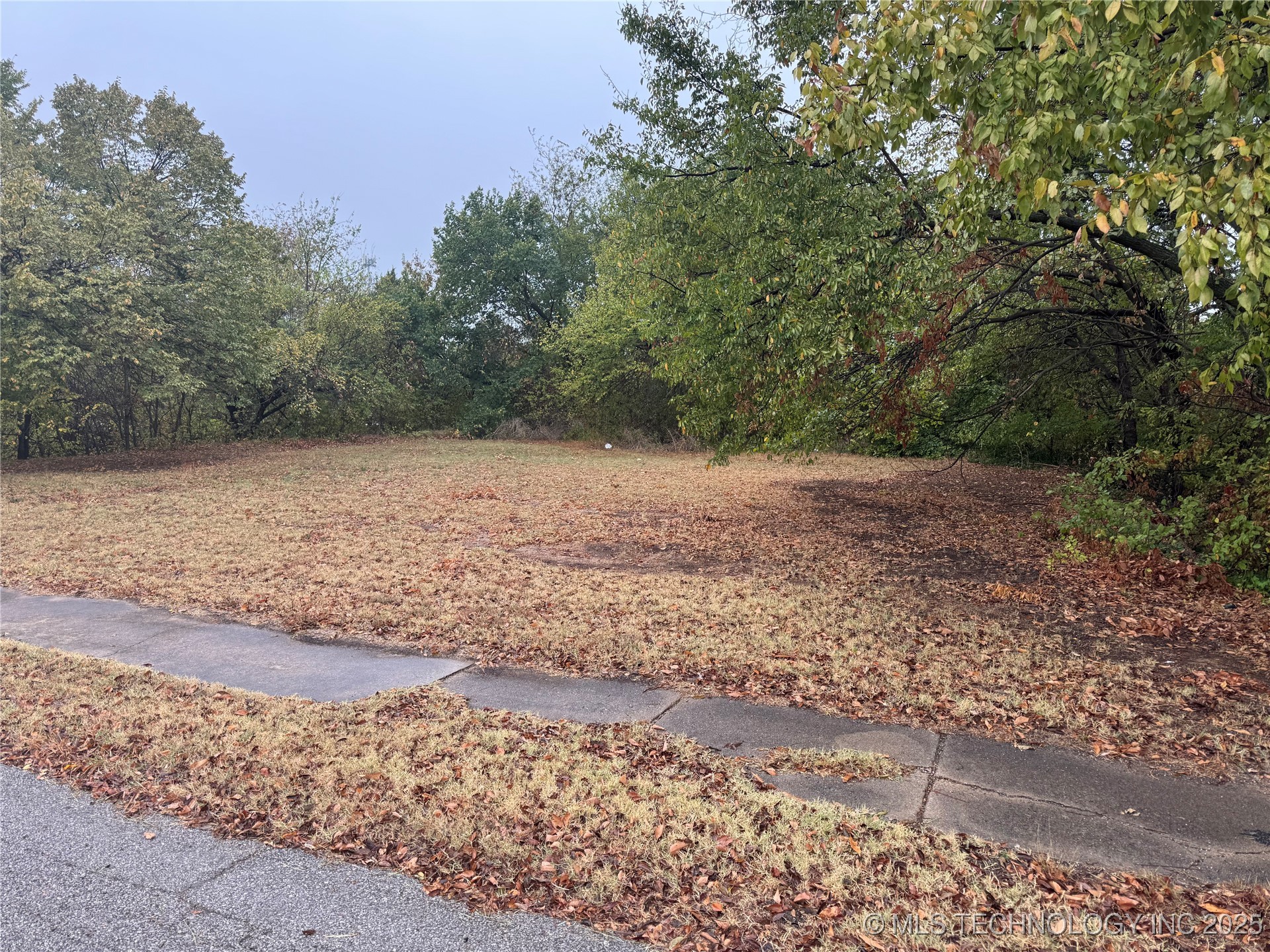 Photo 1 of 2 — 407 S Commerce, Ardmore, OK 73401