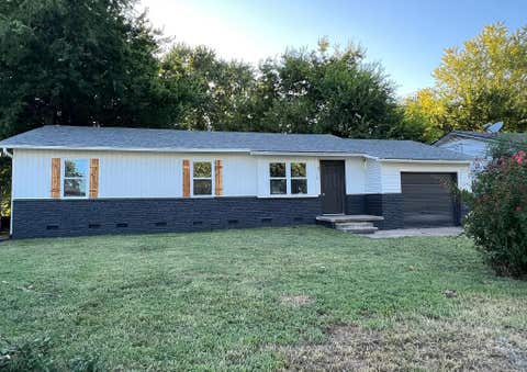 Photo of 1118 S Date Avenue, Broken Arrow, OK 74012 (MLS # 2631446)