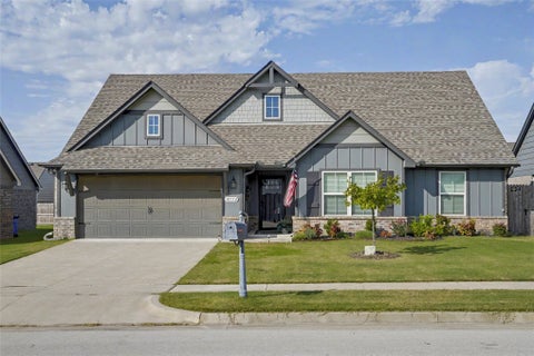 Photo of 10112 S 233rd EastAvenue, Broken Arrow, OK 74014 (MLS # 2637868)