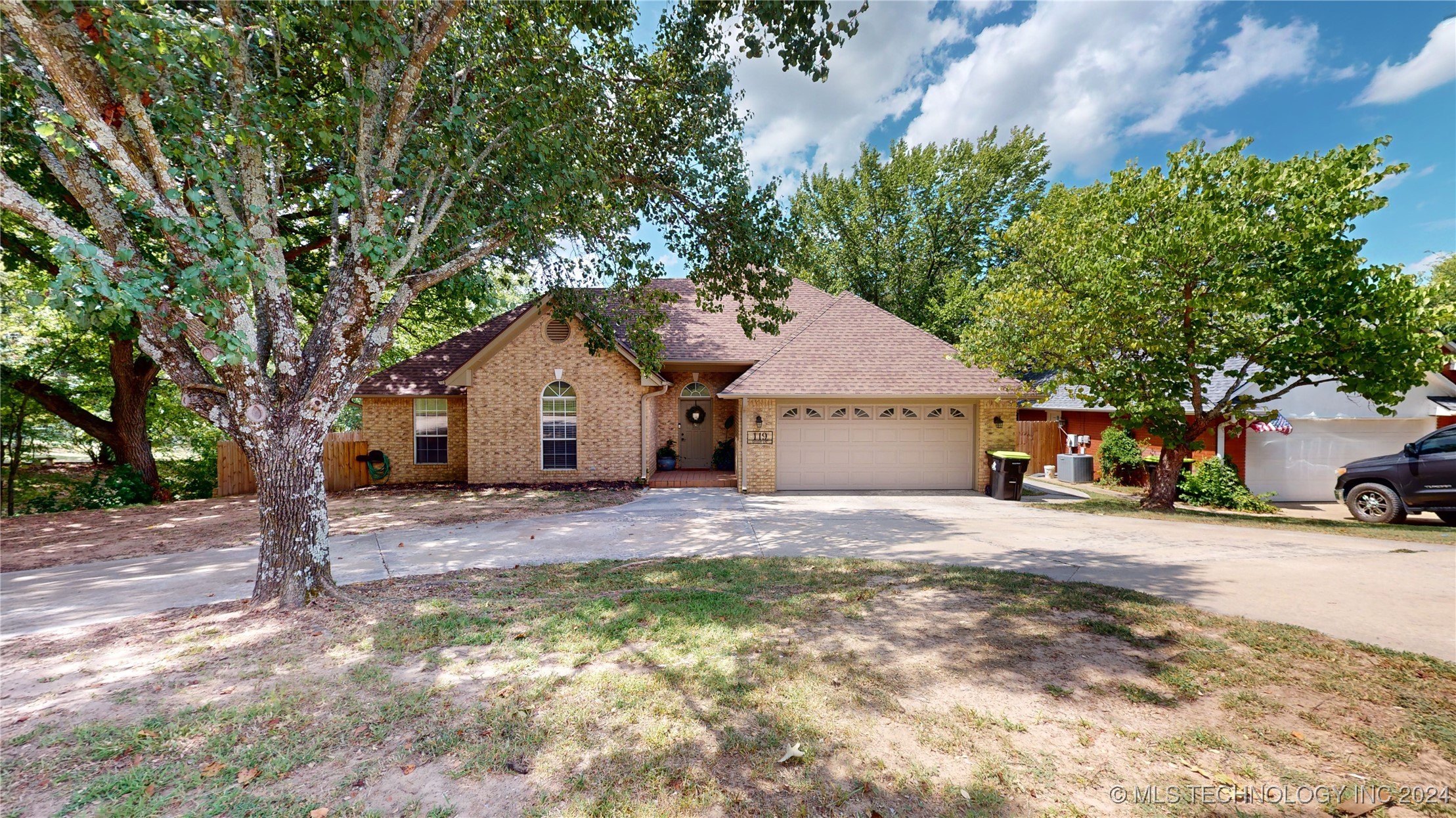 View Ada, OK 74820 house