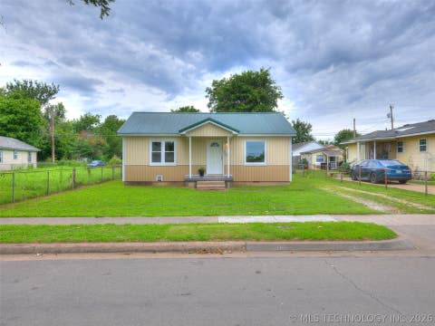 Photo of 516 S 45th West Avenue, Tulsa, OK 74127 (MLS # 2622679)