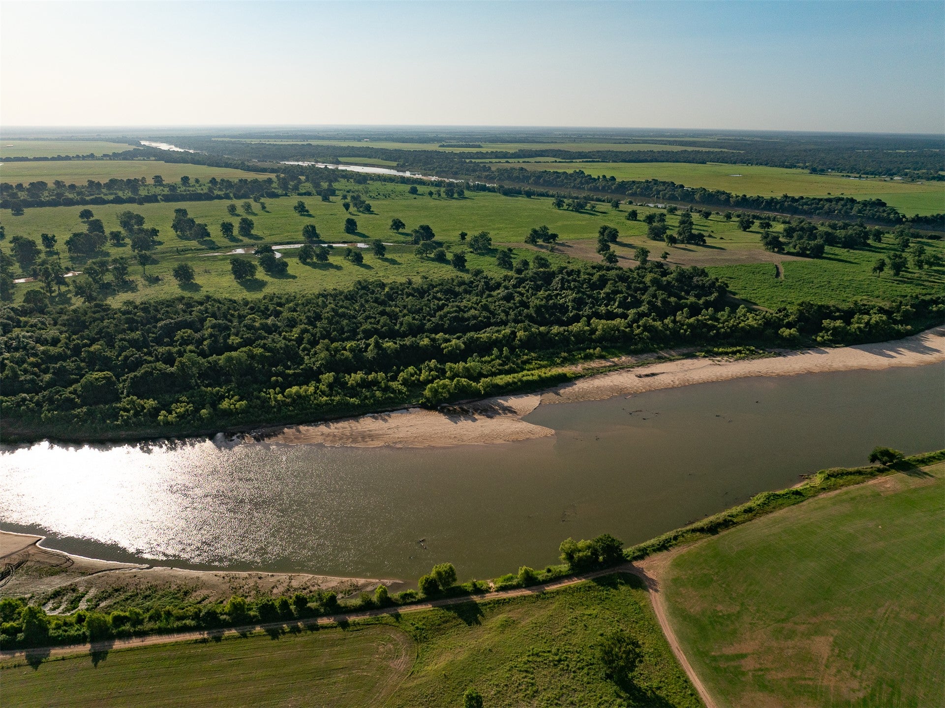 A rare opportunity to own one of Southeastern Oklahomas premier workin – image 4