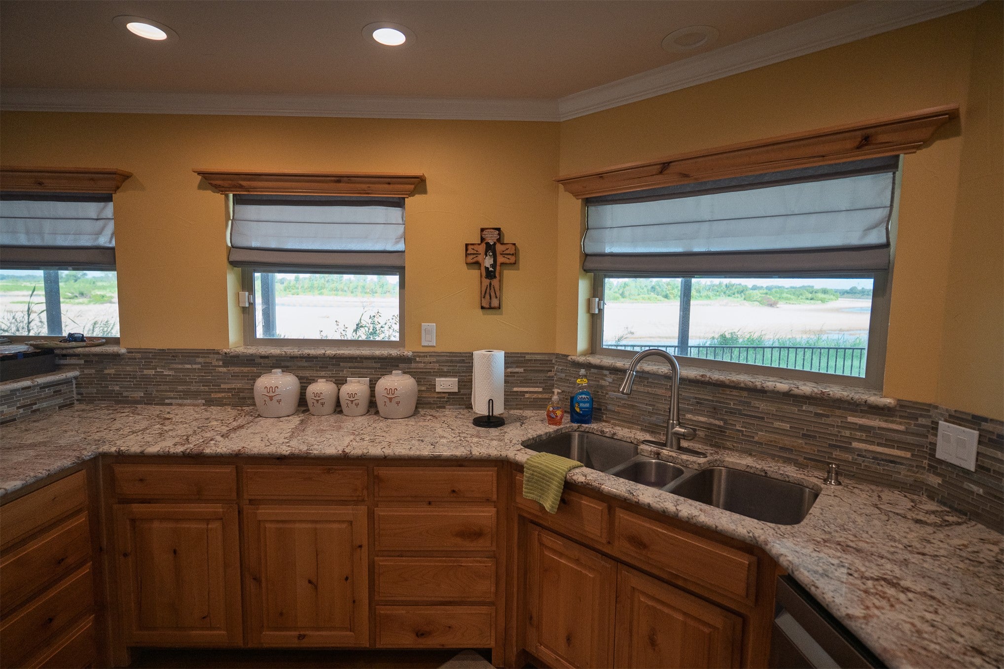 A rare opportunity to own one of Southeastern Oklahomas premier workin – image 75