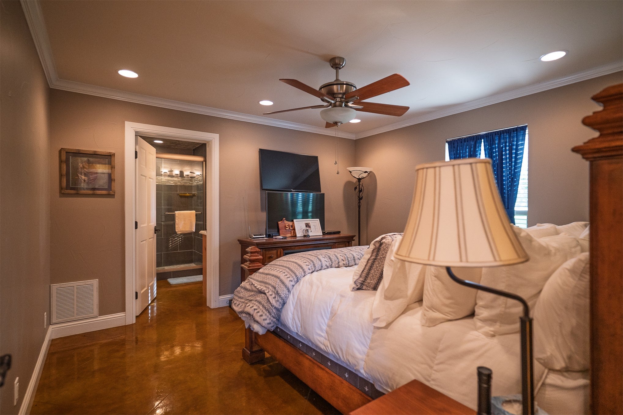A rare opportunity to own one of Southeastern Oklahomas premier workin – image 91
