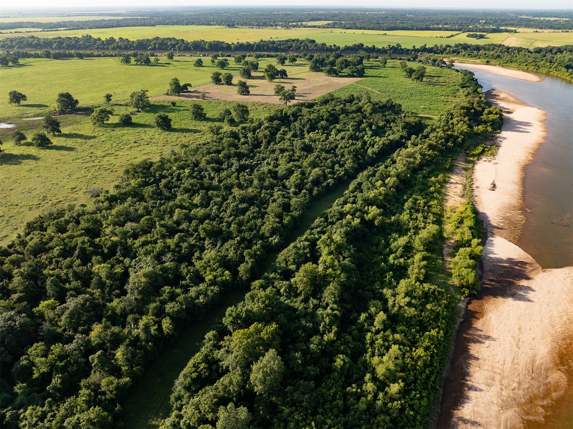 A rare opportunity to own one of Southeastern Oklahomas premier workin – image 8