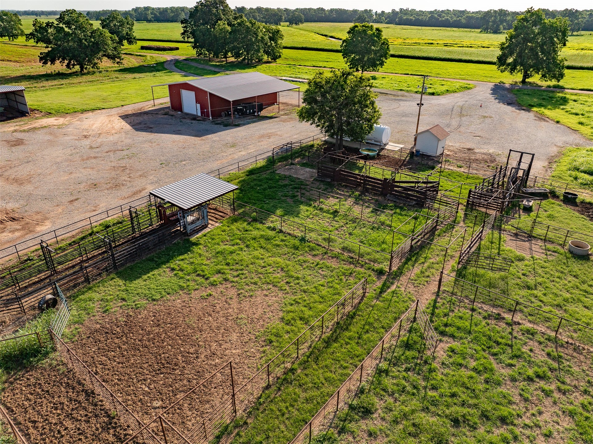 A rare opportunity to own one of Southeastern Oklahomas premier workin – image 30