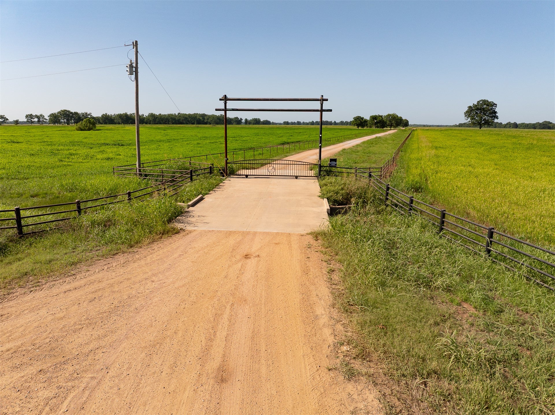 A rare opportunity to own one of Southeastern Oklahomas premier workin – image 49