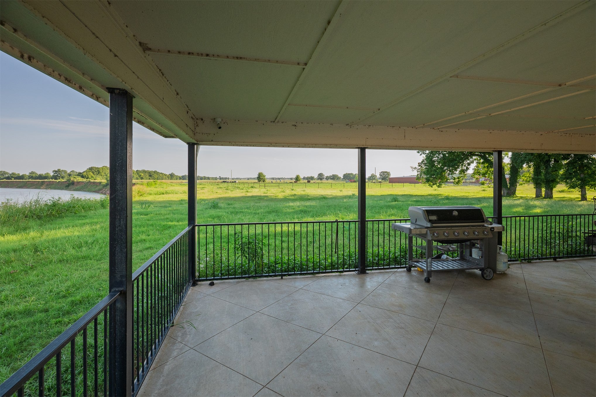 A rare opportunity to own one of Southeastern Oklahomas premier workin – image 62