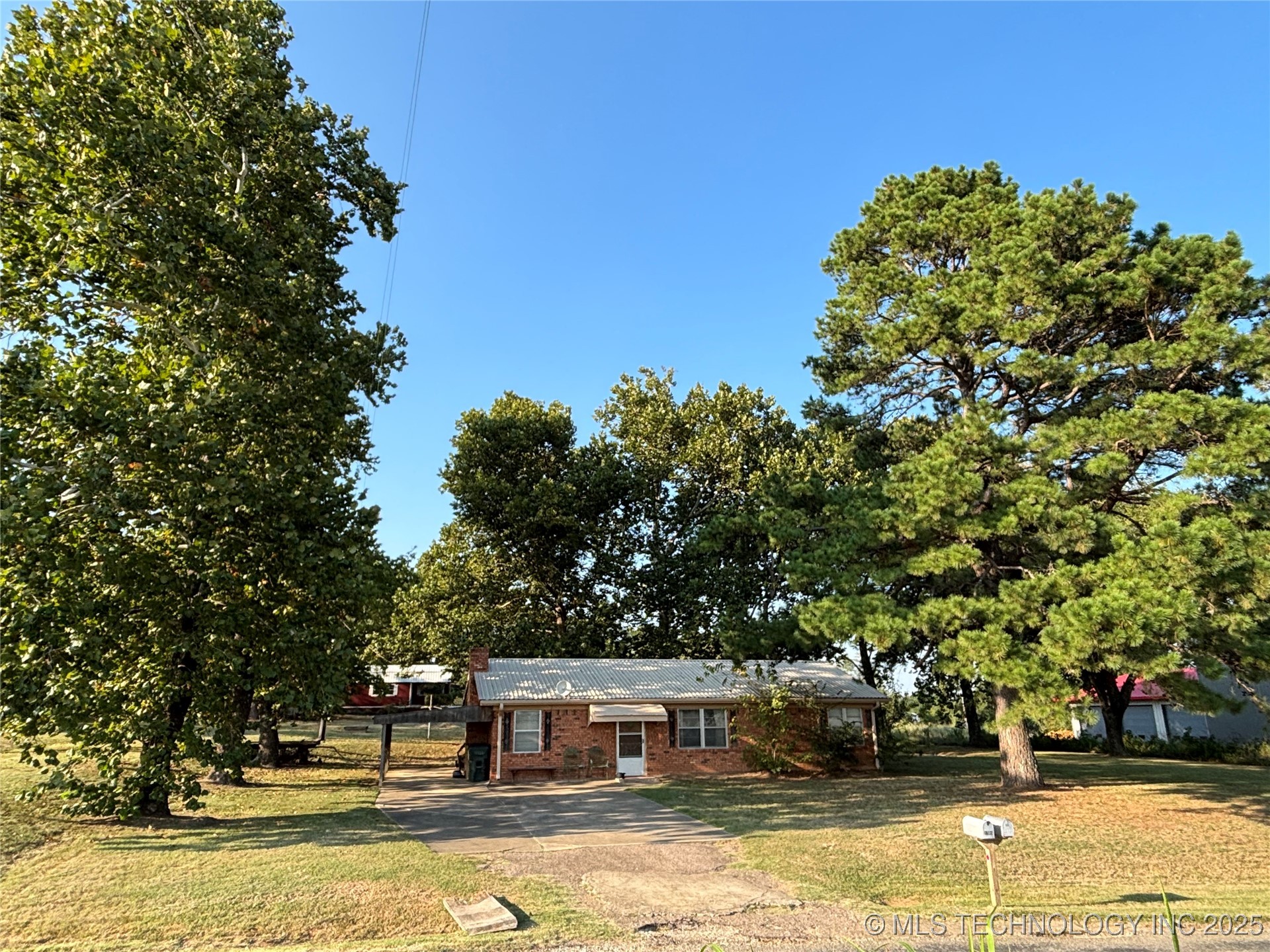 1296 Church