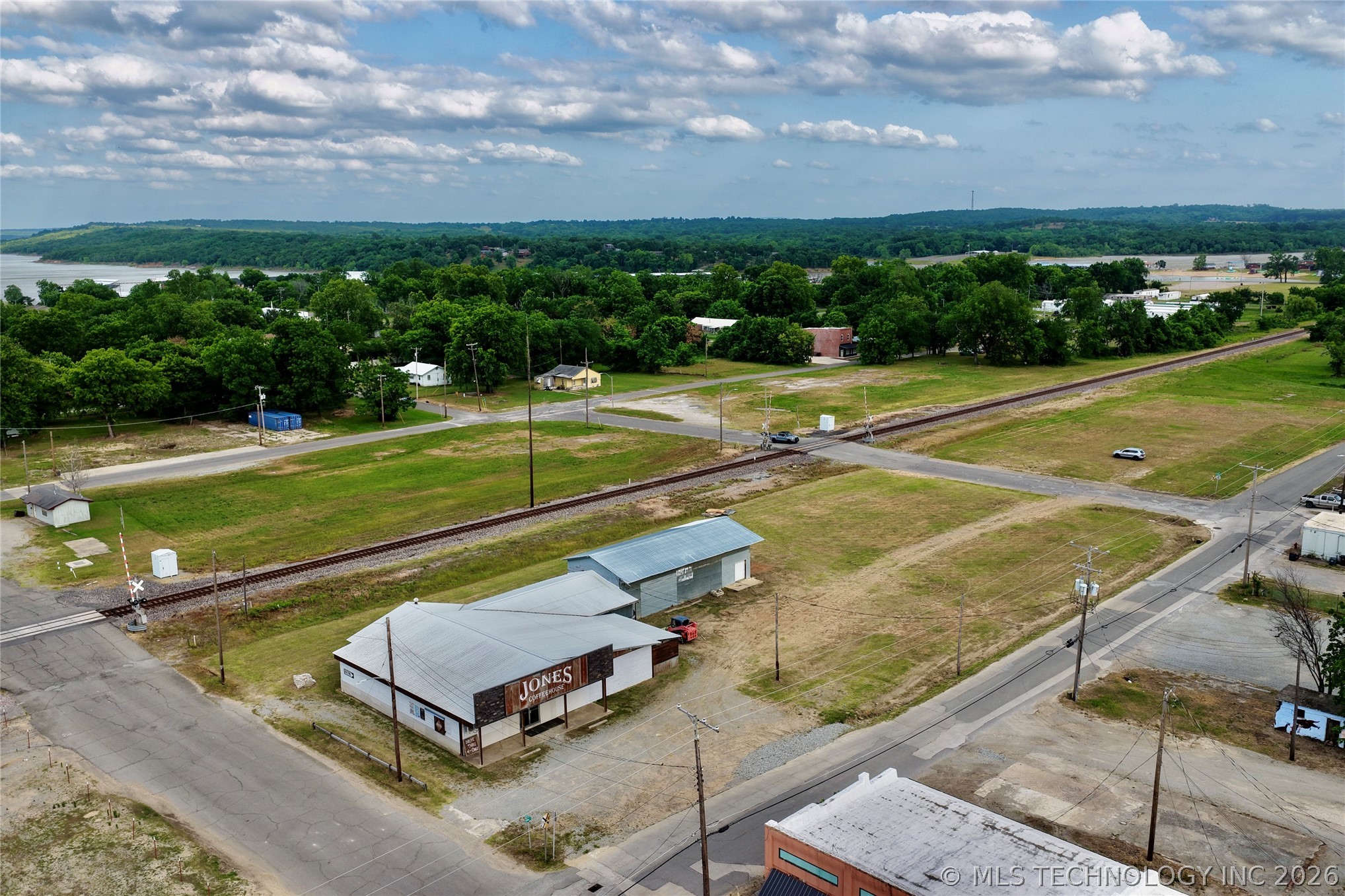 Photo 1 of 15 — 15 E Foley Street, Eufaula, OK 74432
