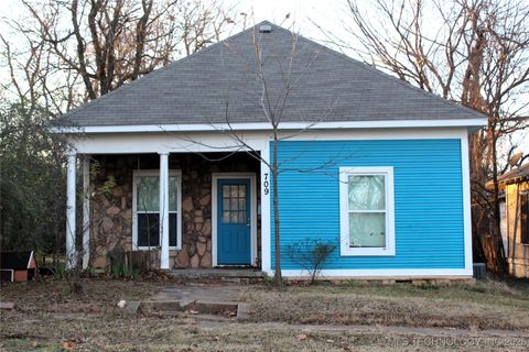 709 N 6th Durant OK 74701