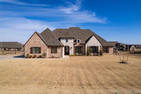 Photo of 11391 S 213th EastAvenue, Broken Arrow, OK 74014 (MLS # 2604907)
