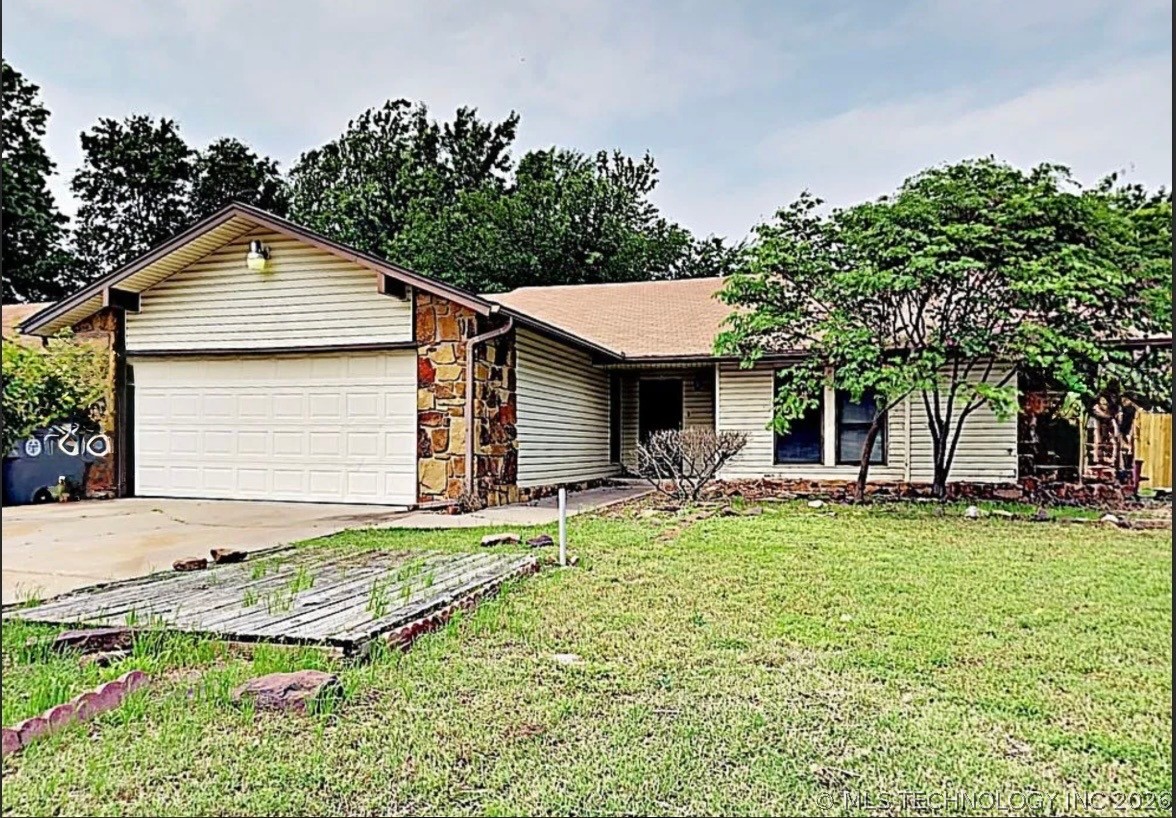 Photo 1 of 14 — 3306 S 144th EastPlace, Tulsa, OK 74134
