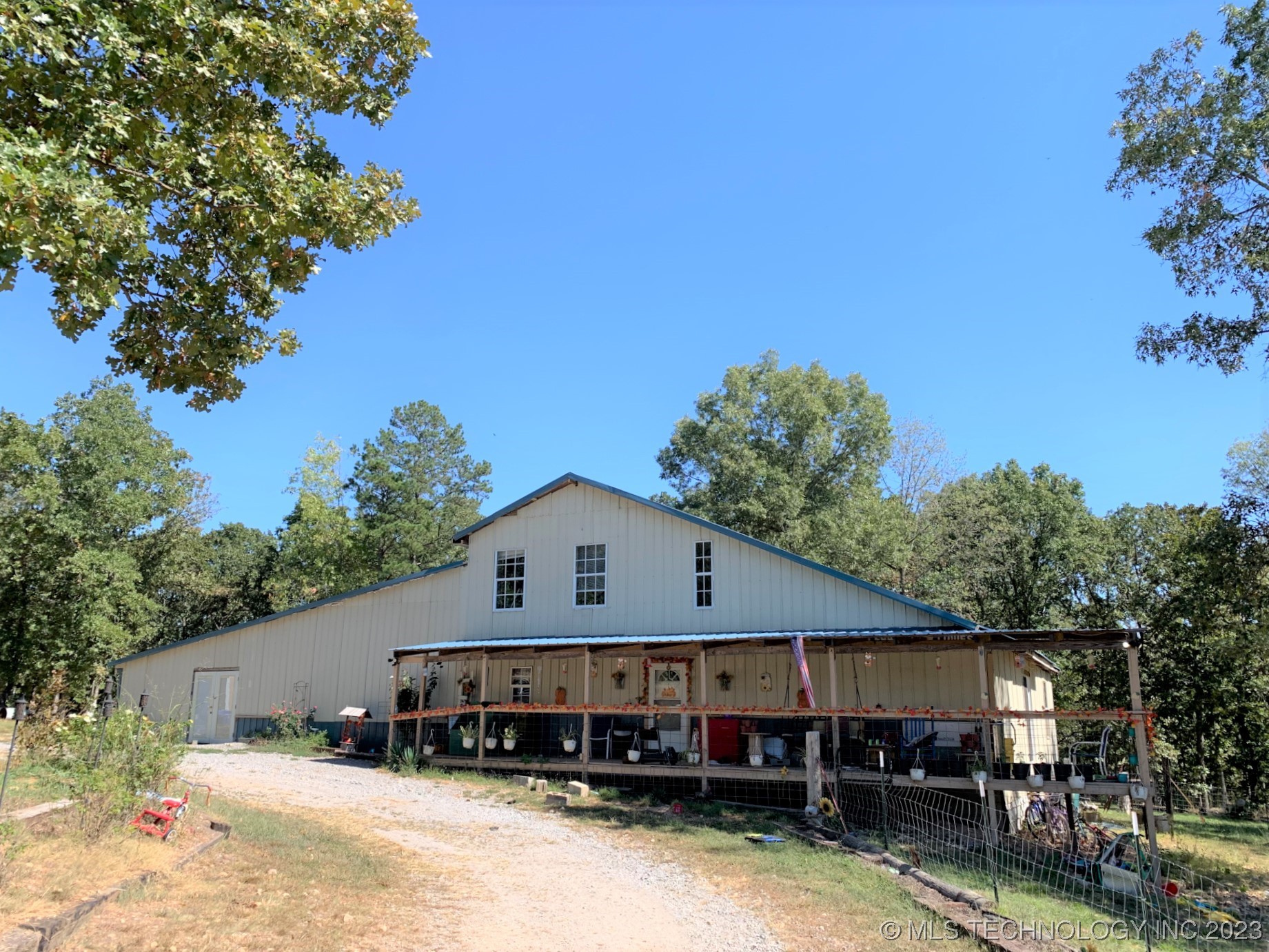 Photo 1 of 50 of 13901 N Pumpkin Hollow Road house