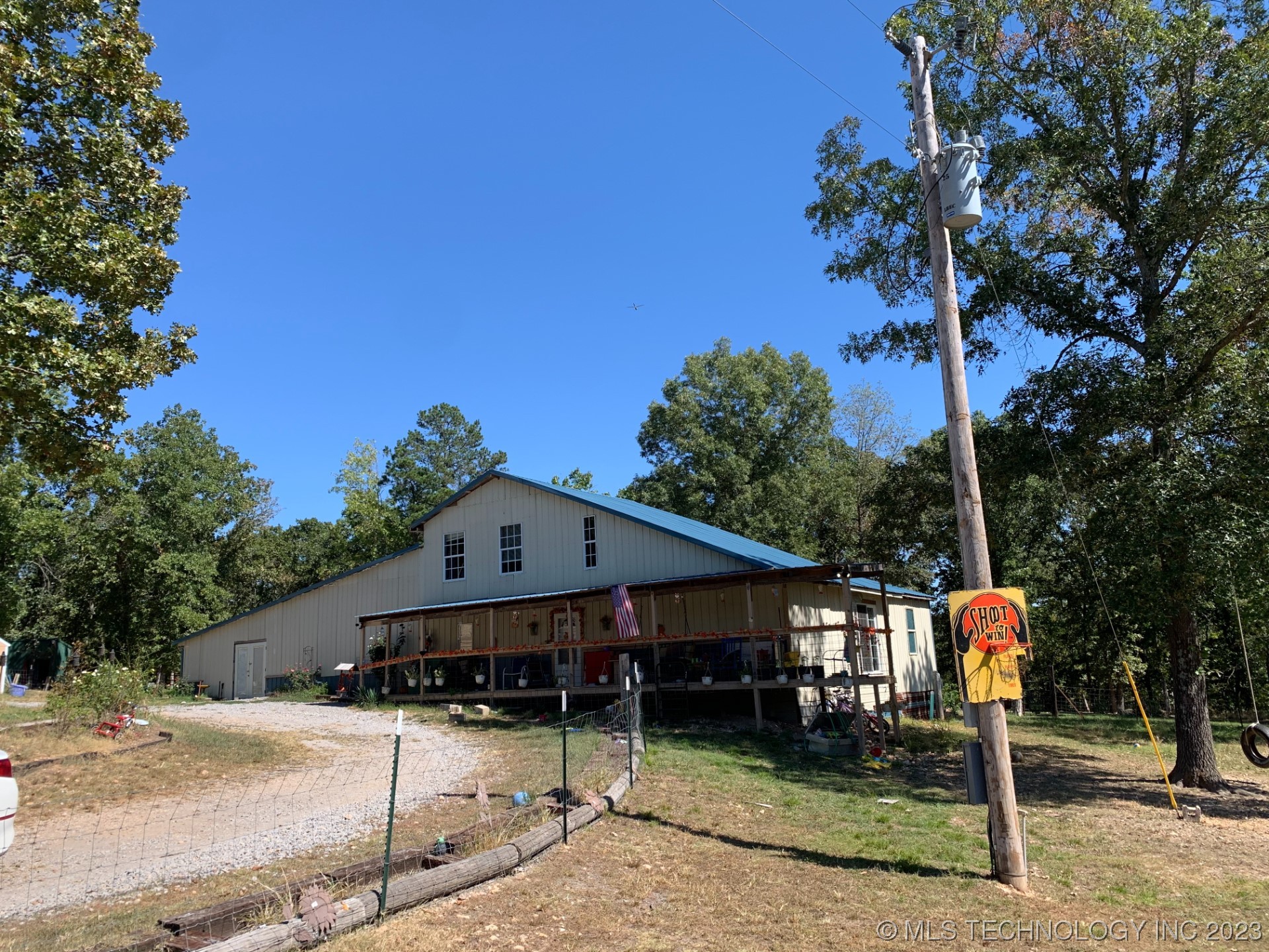 Photo 8 of 50 of 13901 N Pumpkin Hollow Road house