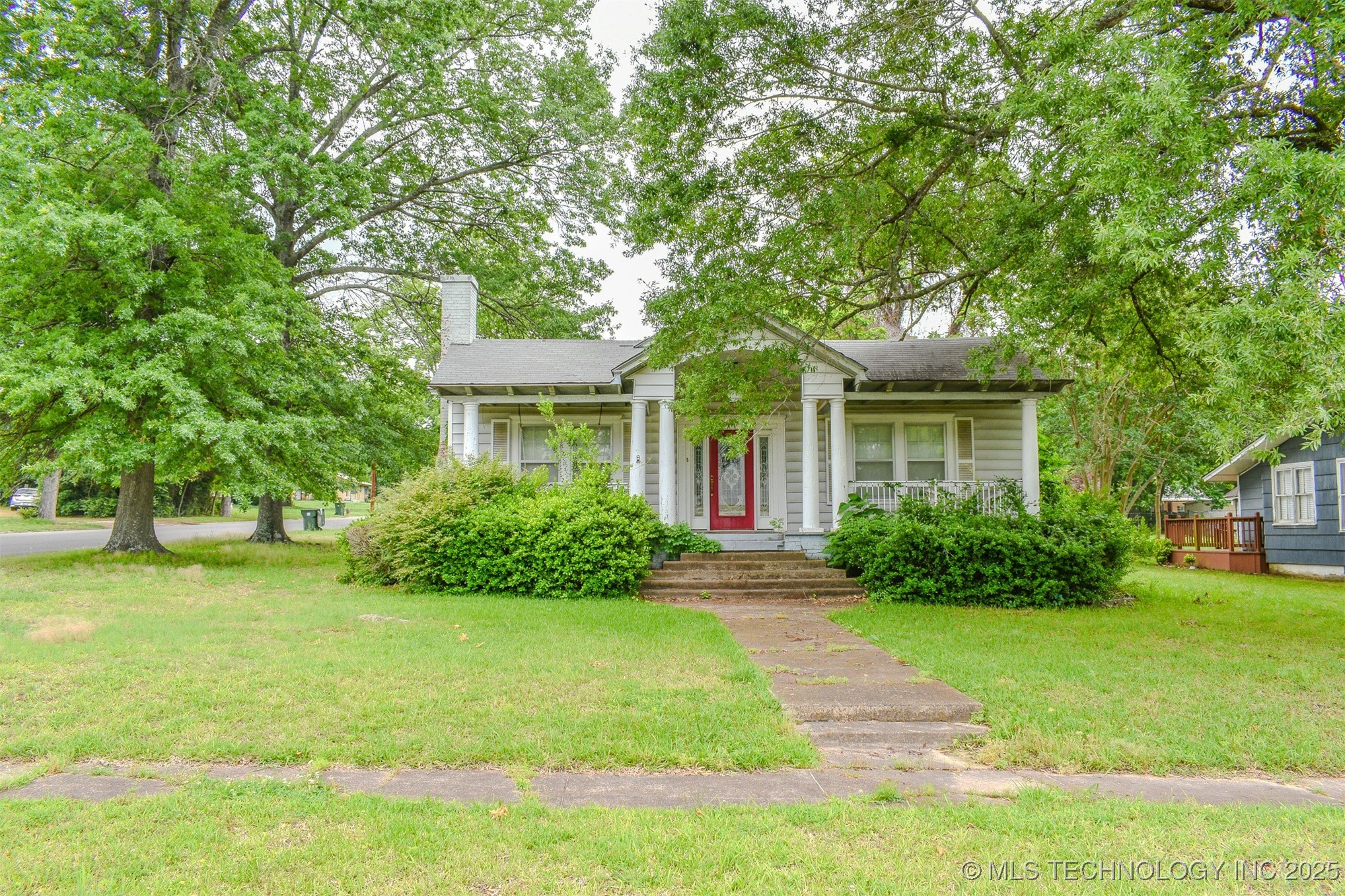408 N High Street