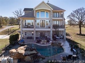 2973 N Lakeside Circle