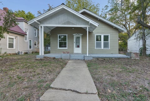 Photo of 2307 Garland ST, Muskogee, OK 74401 (MLS # 2638086)