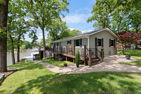 Photo of 48 S 616 Loop, Grove, OK 74344 (MLS # 2617506)