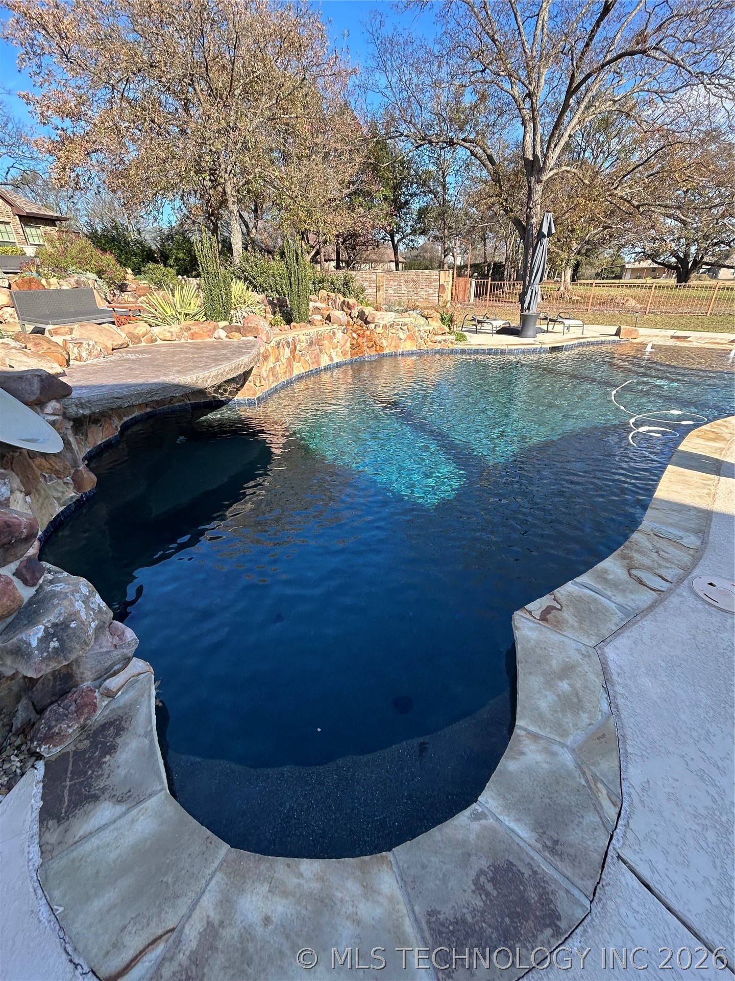32 Wilderness S