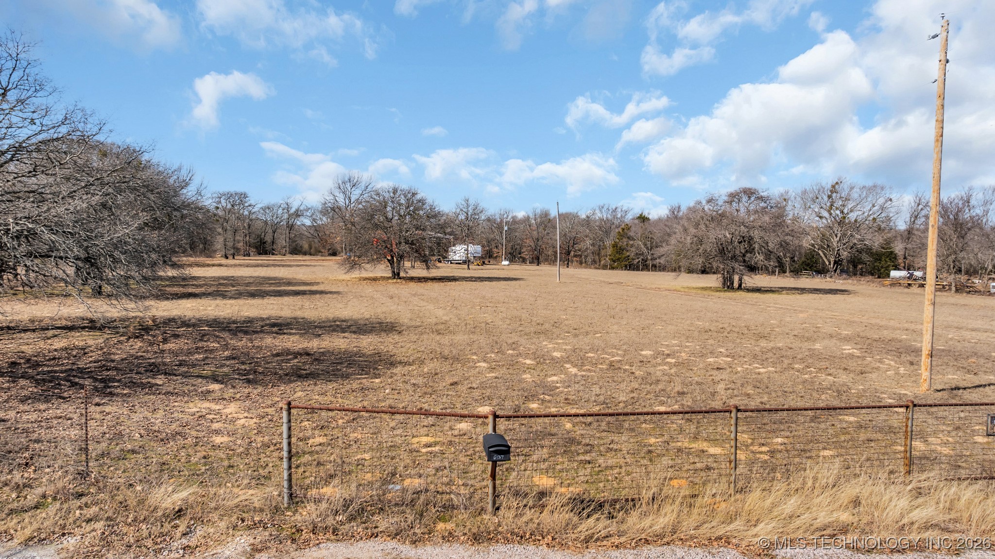 6137 Hummingbird Lane