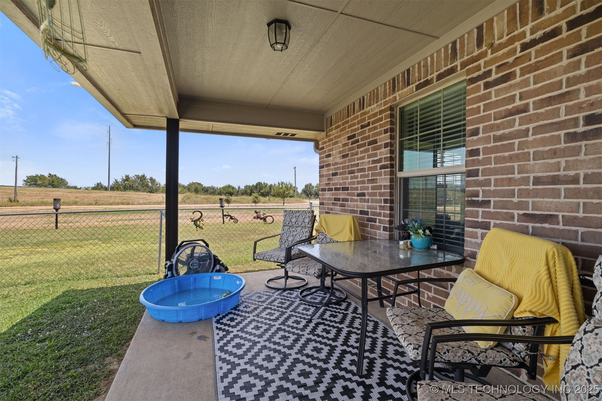 60 S Kaylee Road N