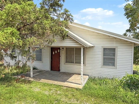 Photo of 1408 W Choctaw Street, Tahlequah, OK 74464 (MLS # 2629155)