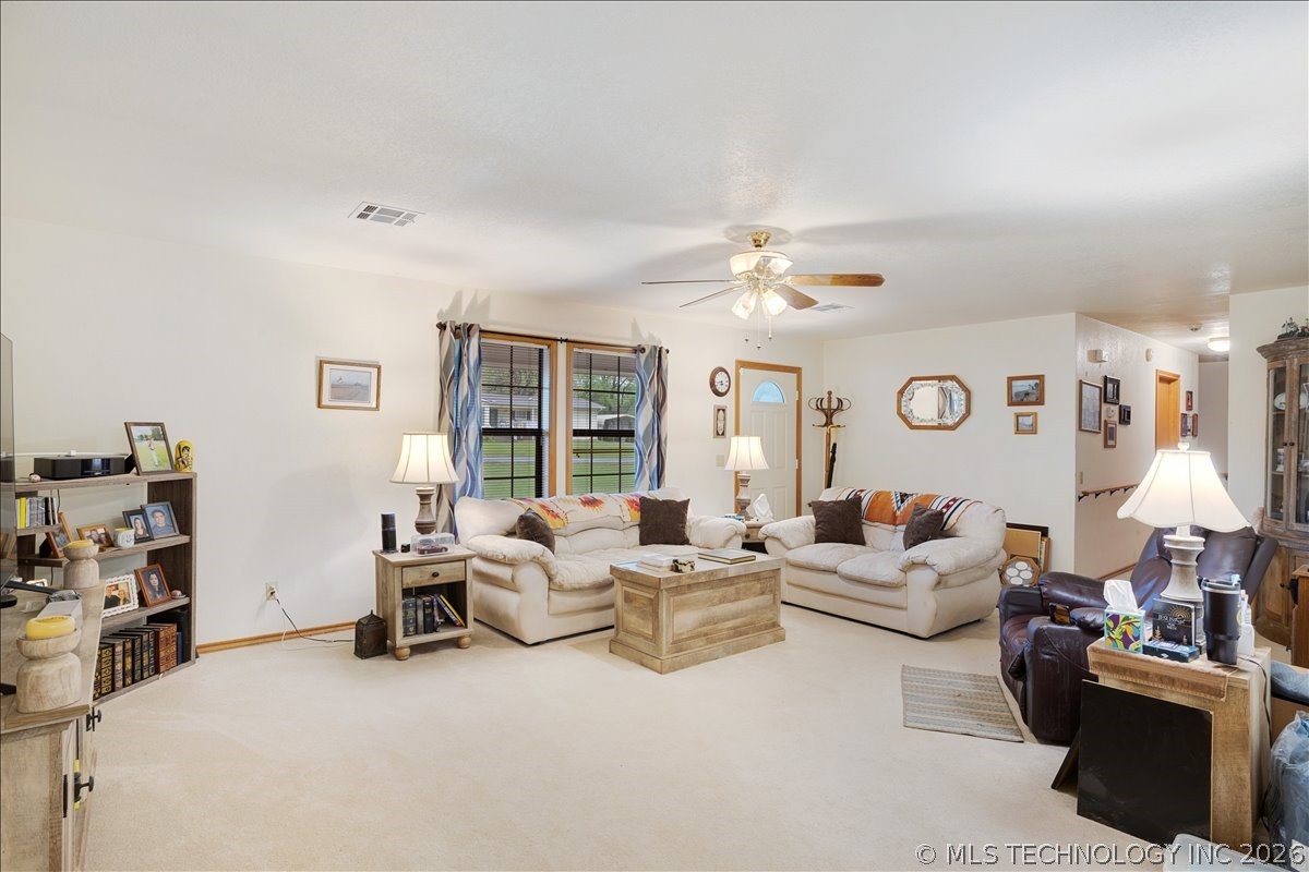 306 SE 4th Street