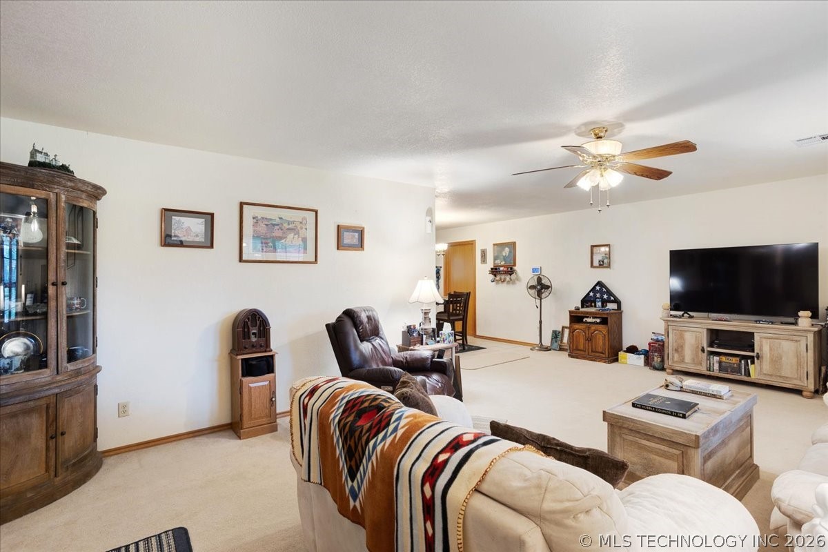 306 SE 4th Street