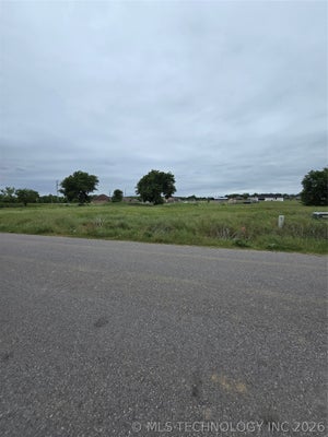 4 LAKE SHORE DR, DURANT, OK 74701 - Image c778cf7c693a7d44ebbede647c2e4d10/1512730740