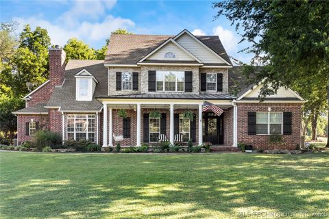 Photo of 19524 E 74th Place, Owasso, OK 74055 (MLS # 2604818)