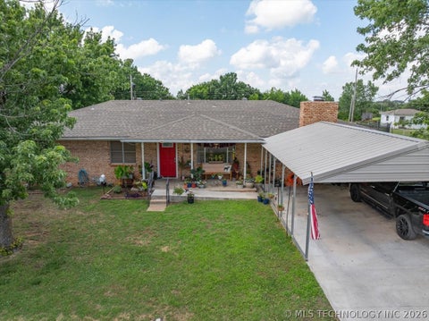 Photo of 108 W Paul Street, Elmore City, OK 73433 (MLS # 2622779)