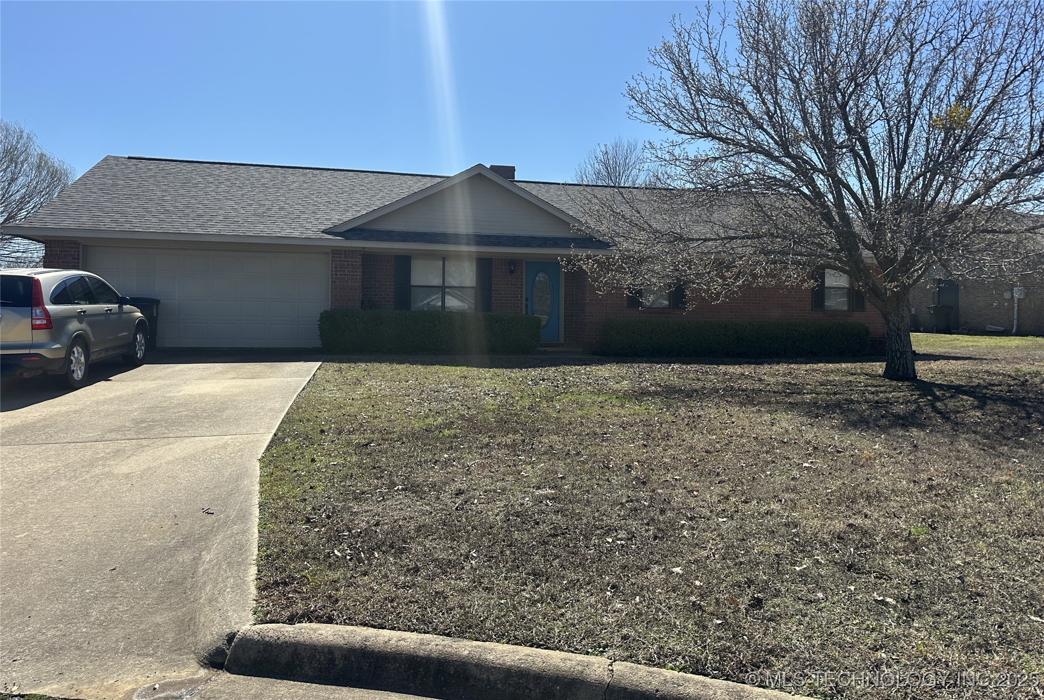 2705 Forrest Circle