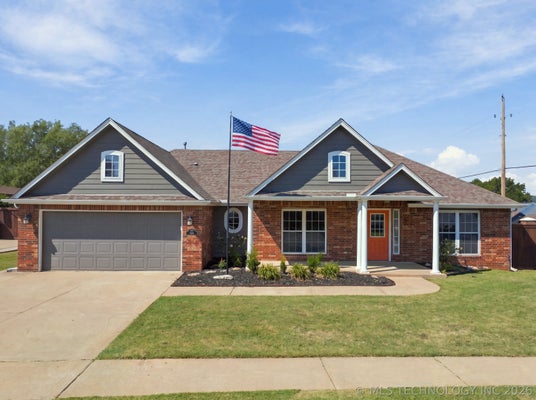 5102 BAHAMA AVE, SAND SPRINGS, OK 74063 - Image c8fed88f6a8e11952b8b45f4af7ff96f/1750372386