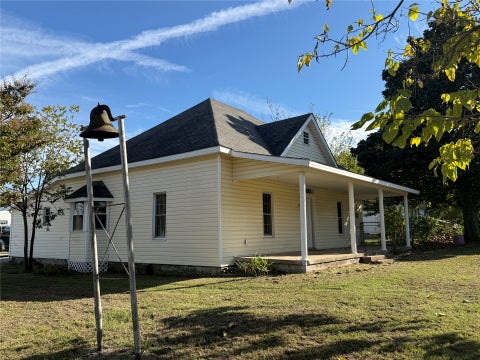 Photo of 504 SW 1st Street, Checotah, OK 74426 (MLS # 2638358)
